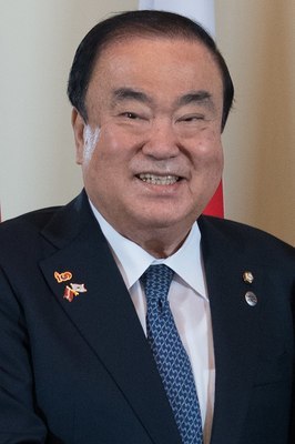 800px-Moon_Hee-sang_in_2019.jpg